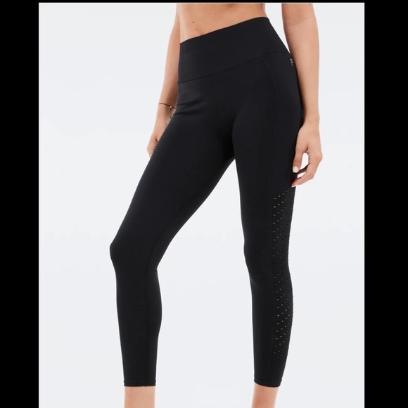 Fabletics Sync High-Waisted Perforated 7/8 Leggings size small - Picture 1 of 13